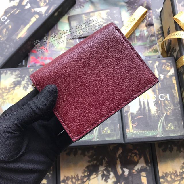 Gucci包 古馳卡包 570660酒紅全皮 2019新款 互扣式馬銜扣 Gucci粒面皮革單卡包  gudj1457